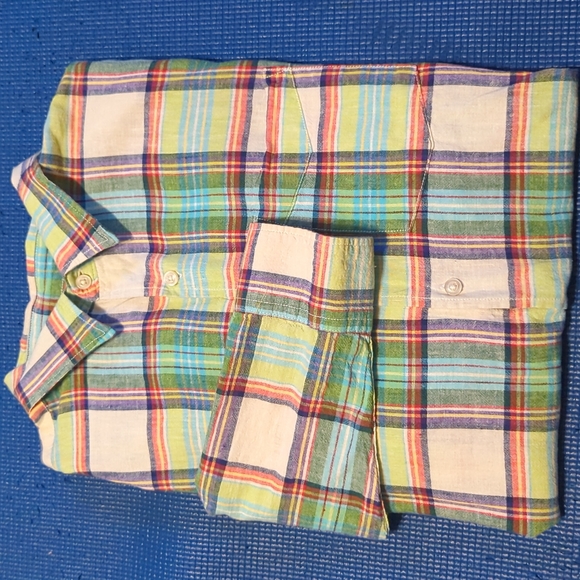 Old Navy men's button down Flannel - Picture 1 of 3